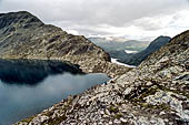 Parco Jotunheimen, Norvegia. il Besseggen visto dalla salita lungo il Bandet. 